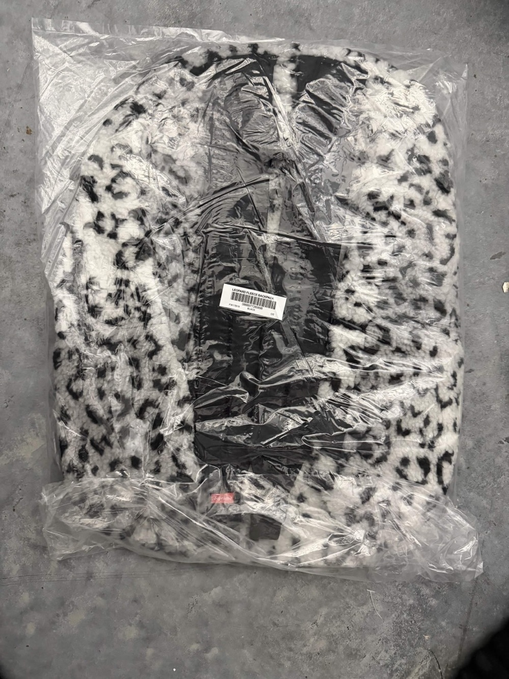 Supreme White Leopard Backpack OS - Picture 3 of 3